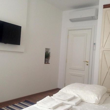 Guest Rooms Boutique Варна Номер фото